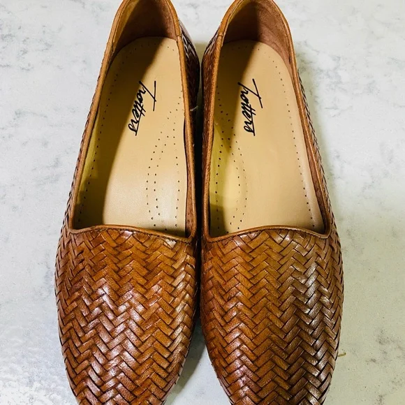 Trotters Liz III Slip-On Size 8 WIDE Shoes 👞 GREAT CONDITION - Picture 5 of 16